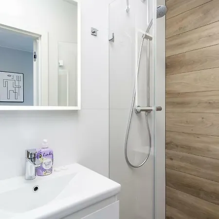 By The River Apartmán